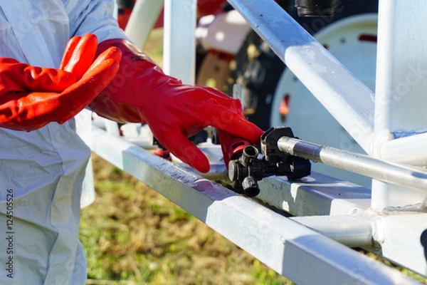 Obraz Regulation of sprayer nozzle