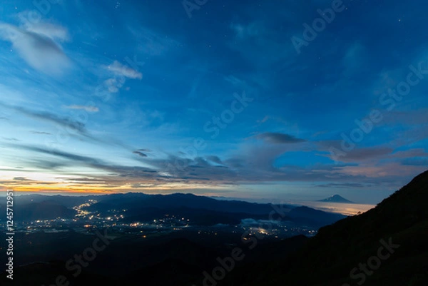 Fototapeta 八ヶ岳赤岳展望荘にて 朝焼けと富士山を望む