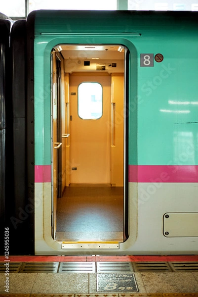 Obraz 【宮城県仙台市】仙台駅 はやぶさ