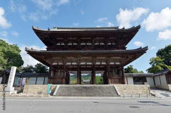 Fototapeta 仁和寺　仁王門　京都市右京区御室
