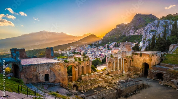 Obraz The Ruins of Taormina Theater at Sunset. Beautiful travel photo, colorful image of Sicily.