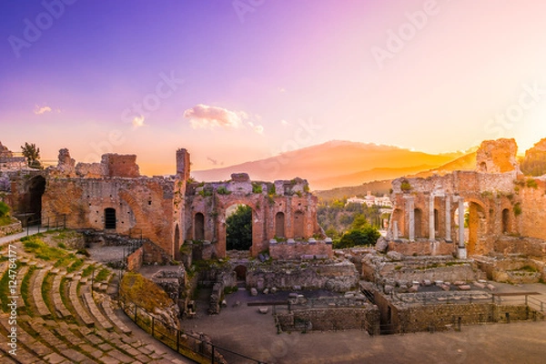 Obraz The Ruins of Taormina Theater at Sunset. Beautiful travel photo, colorful image of Sicily.