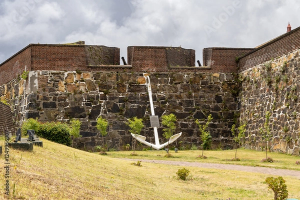 Fototapeta Photo of an large anchor on a wall outside the Castle of Good Hope in Capetown South Africa