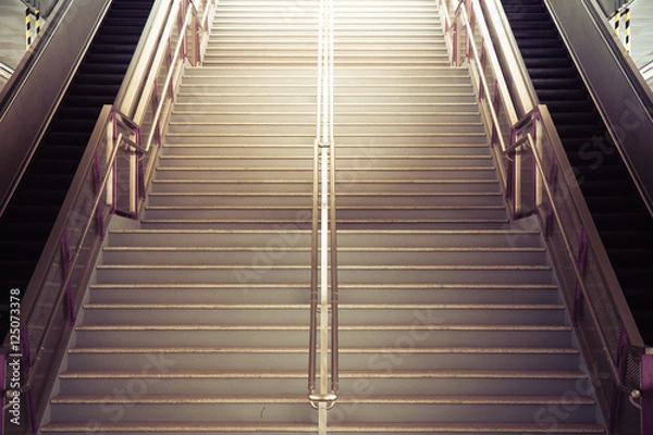 Obraz tunnel Staircase going up to the light