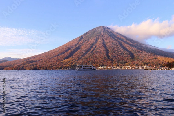 Obraz 奥日光　中禅寺湖と男体山