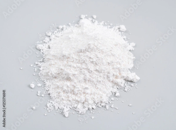 Obraz Tricalcium phosphate, sometimes abbreviated TCP, more commonly known as Calcium phosphate.