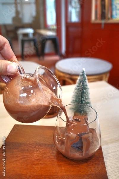 Obraz Processed by: Helicon Filter;