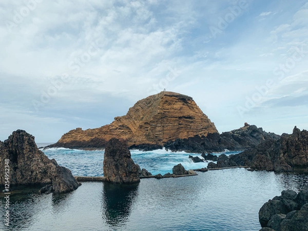 Fototapeta Porto Moniz Lava Pulse, Madeira Island: Lava pools with views of lava rocks and the Atlantic Ocean