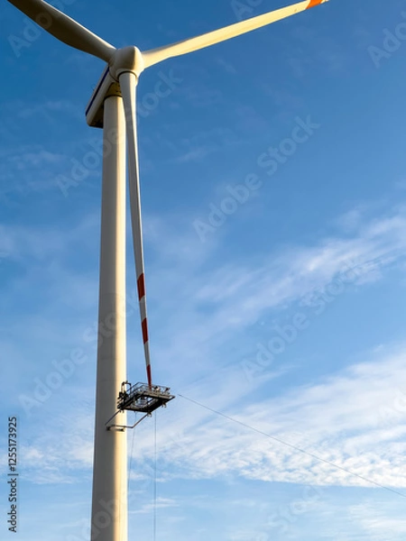 Obraz Maintenance of a wind turbine wing