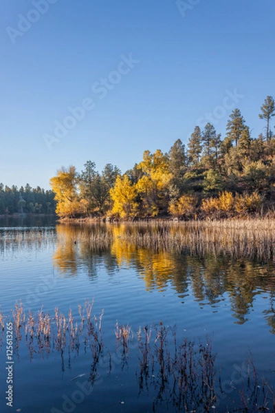Fototapeta Scenic Mountain Lake in Fall