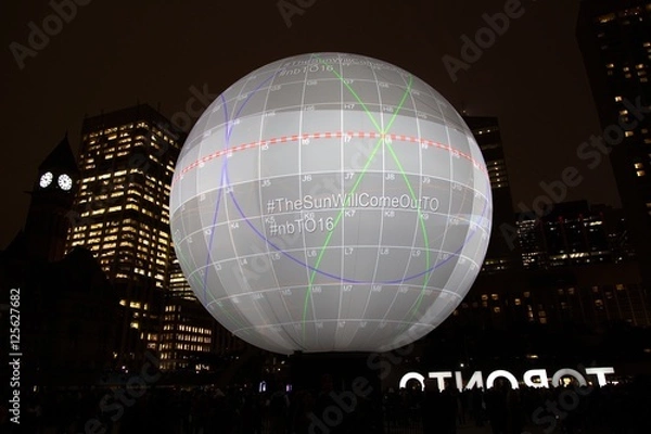 Fototapeta Nuit Blanche in Toronto, Canada