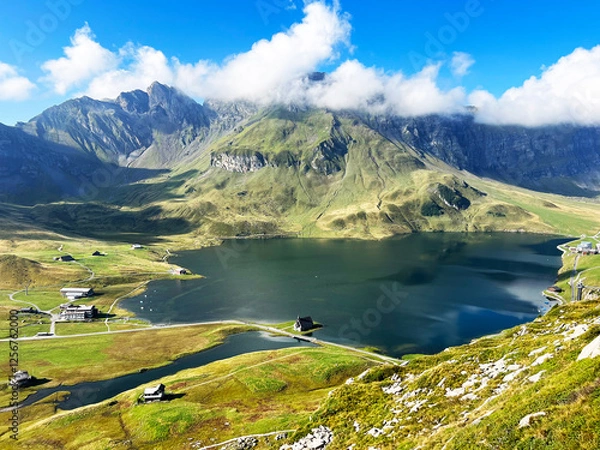 Obraz The alpine lake Melchsee or Melch Lake in the Uri Alps mountain massif, Kerns - Canton of Obwalden, Switzerland (Kanton Obwald, Schweiz)