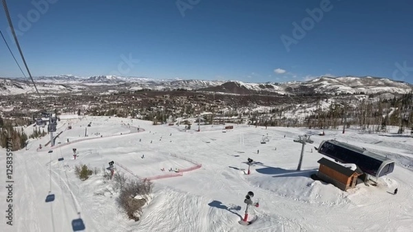 Obraz Picturesque View Of A Snow-covered Ski Slope During Winter Season
