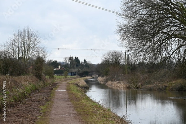 Obraz a view of the grand western canal near Tiverton from the tow path
