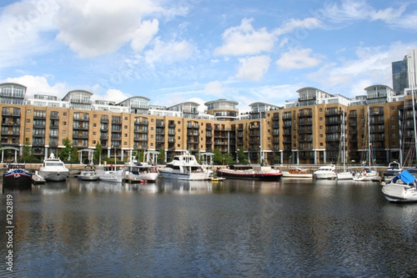 Obraz st katharines dock london