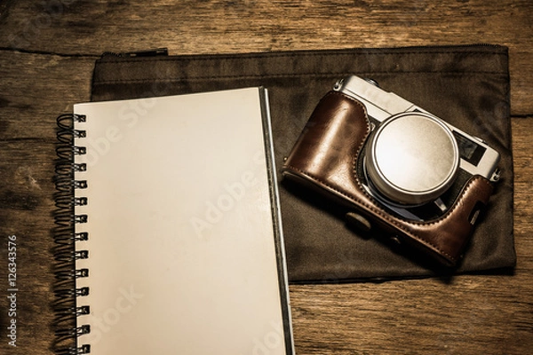 Obraz vintage camera and notebook