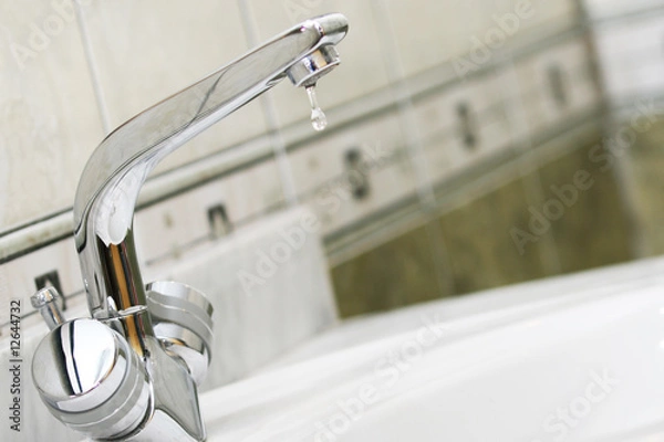 Fototapeta water dropped