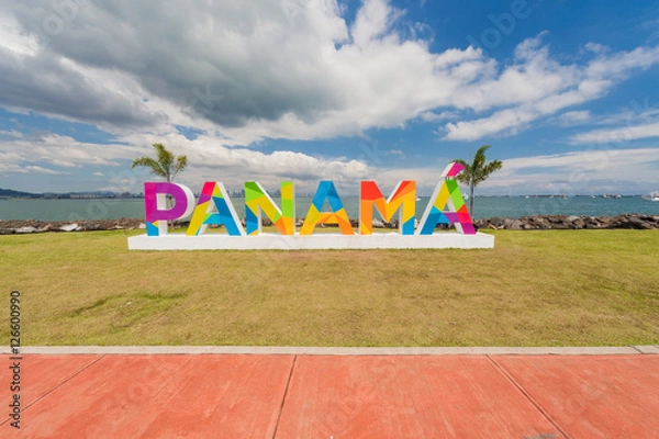 Obraz Napis Panama na Causeway w Panamie