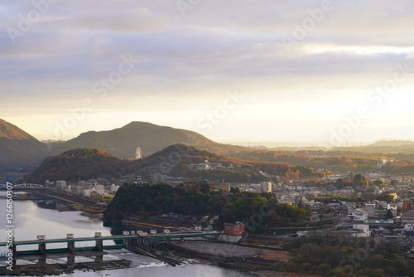 Obraz 夜明けの犬山