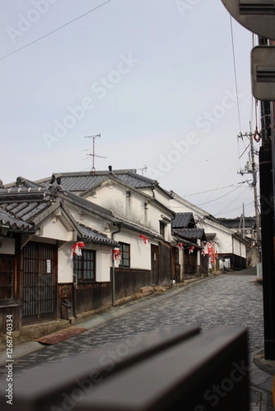 Fototapeta 『金魚ちょうちん』柳井市白壁の町並み  山口県観光