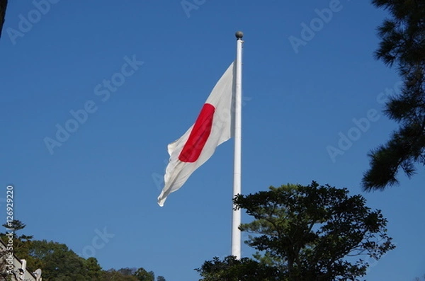 Fototapeta 出雲大社の国旗掲揚塔