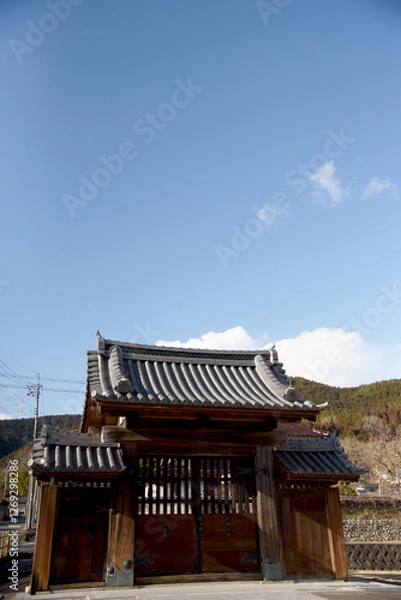 Fototapeta 兵庫県・三日月藩乃井野陣屋表門