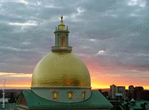 Fototapeta statehouse at sunset