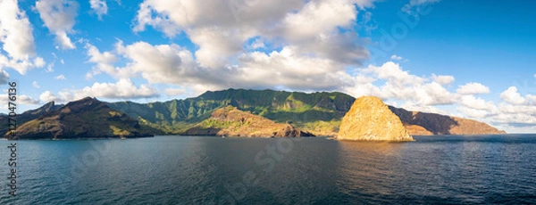 Obraz Magnifique vue aérienne de l'ile de UA HUKA dans l'archipel des marquises en polynésie francaise dans l'archipel des marquises 