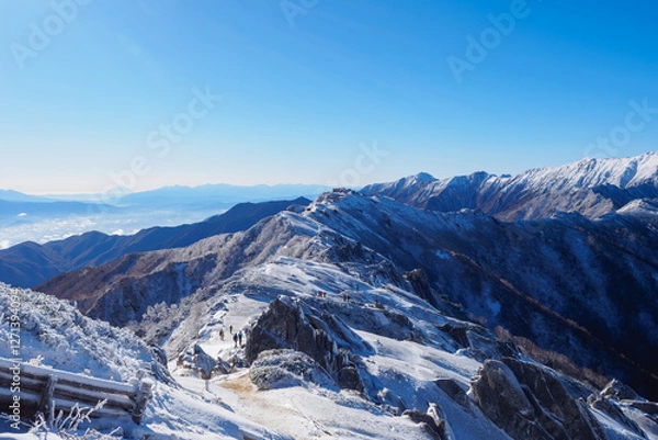 Fototapeta 燕岳から燕山荘へ[長野県]
