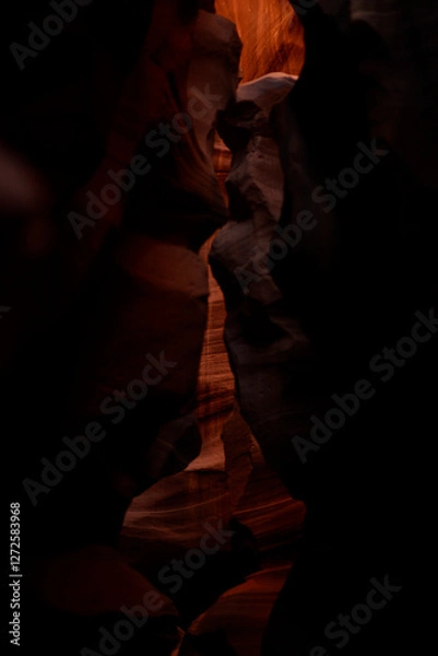 Obraz Chiaroscuro in Antelope Canyon in the desert tribal lands of Arizona in the US desert southwest