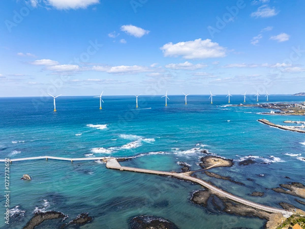 Obraz 하늘에서 드론으로 촬영한 풍경 제주 제주시 한경면 신창리 신창 풍차해안도로