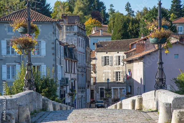 Fototapeta Medieval bridge over the River Vienne in Confolens, Charente