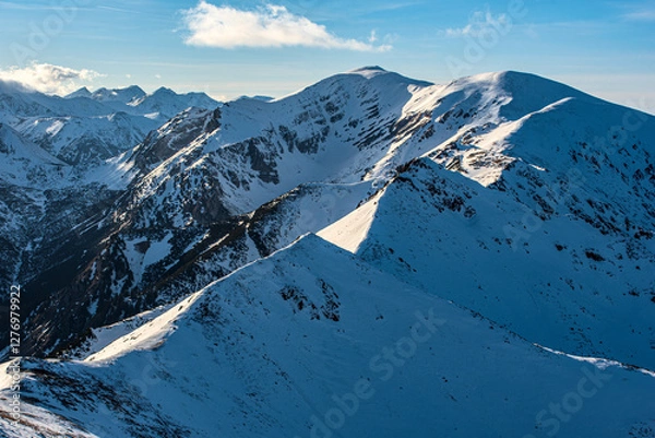 Fototapeta line of peaks in the Tatra Mountains leading to the sky