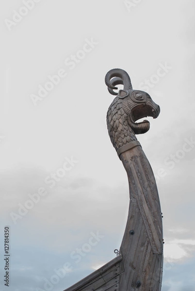 Fototapeta A fragment of an ancient warship Vikings - Drakkar