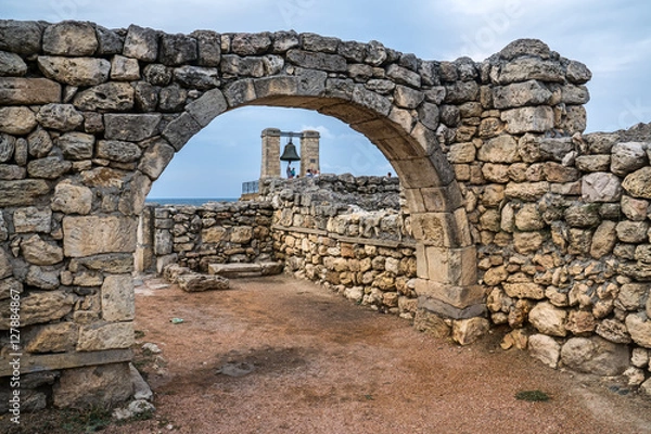 Obraz Misty bell in Chersonese