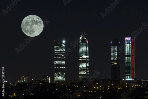 Obraz Luna sobre Madrid