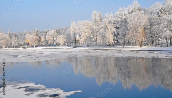 Fototapeta Zima nad Nettą w Augustowie