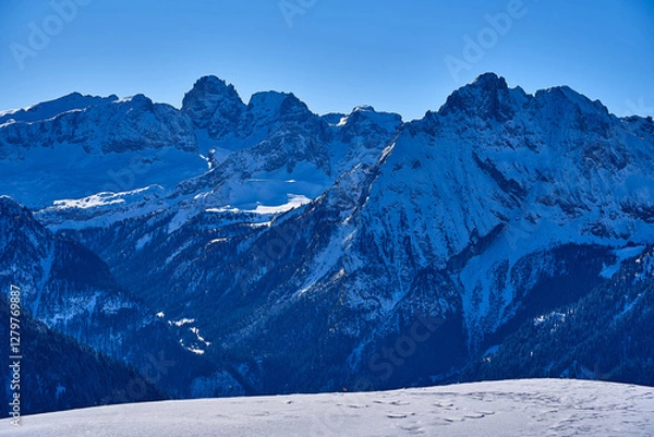 Obraz Beautiful panoramic view to the Sellaronda - the ski circuit around the Sella group in Dolomites, Italy - Badia, Gherdeina, Fascia. Extraordinary snowy peaks of the dolomites, southern Alps.