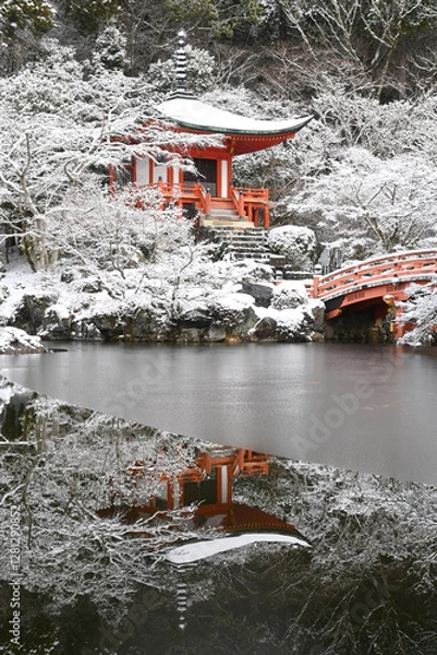 Obraz 世界遺産京都醍醐寺弁天堂のリフレクション