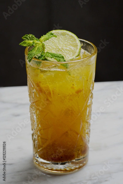 Obraz mojito cocktail with lime