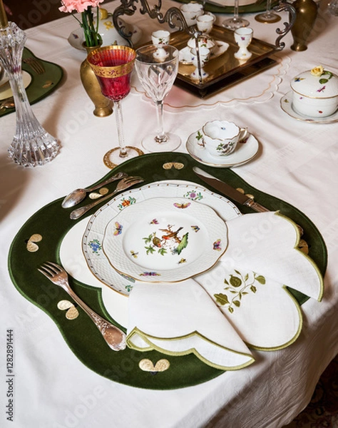 Fototapeta Fine vintage Rothschild Bird porcelain for true connoisseurs and royalty. The finest hand-painted forforework. Magnificent setting using unique textiles and fresh flowers. This service will not leave 