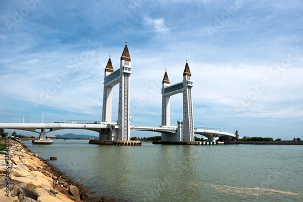 Fototapeta The iconic Kuala Terengganu Drawbridge, Malaysia - The iconic drawbridge of Terengganu located across the river of Terengganu in Malaysia. It is considered as one of the iconic bridge in Terengganu.