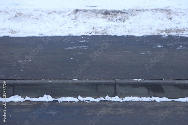 Obraz Snow border on an empty road, urbanism, movement, border, minimalism, 2
