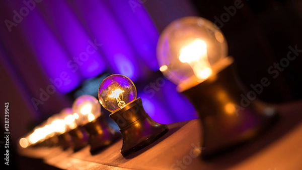 Obraz Light Bulbs On Stage