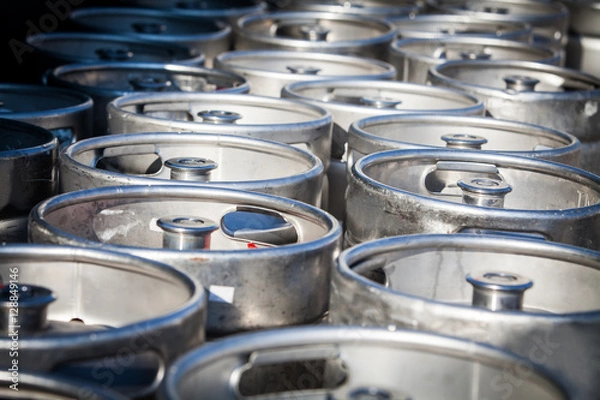 Obraz Stos beczek piwa