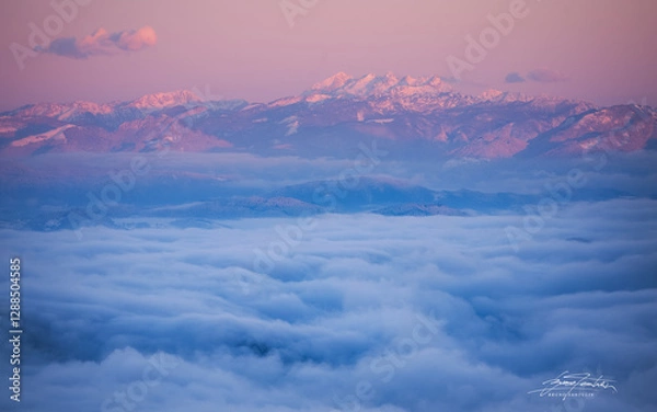 Fototapeta clouds and fog with mountains