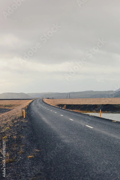 Obraz Strada deserta di asfalto