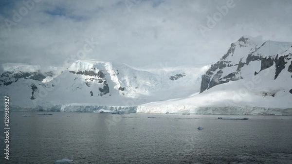 Obraz Blinding light and deep shadow are created by snow,  low clouds and sunlight in Antarctica.