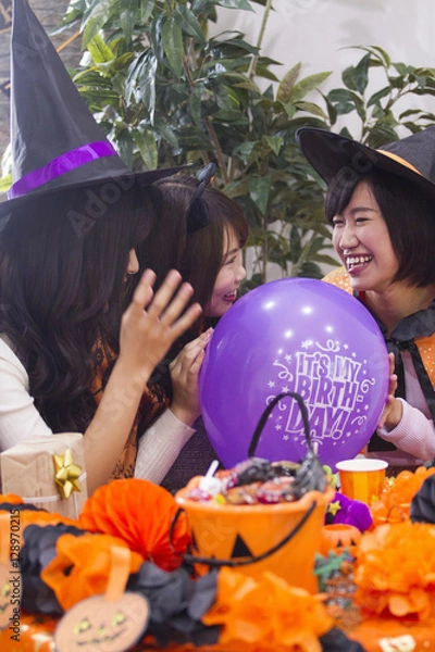 Fototapeta ハロウィンパーティーをする女性たち