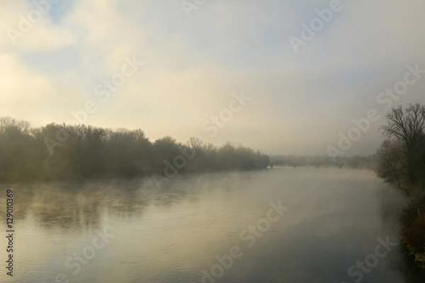 Fototapeta Brücke im Nebel Strasse 